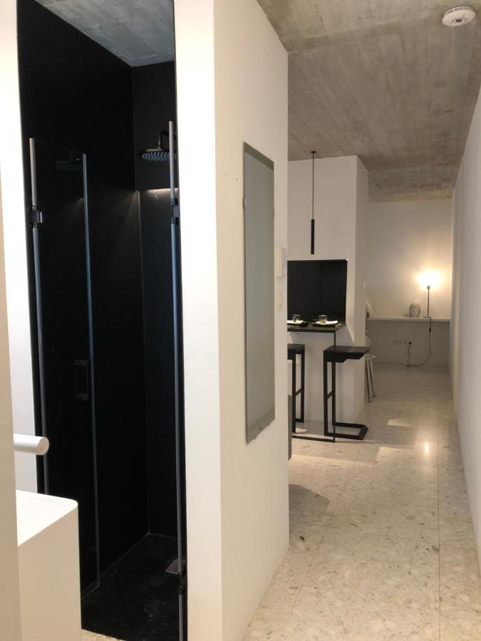 Studio Medieval City Center At River De Leie Gent Ngoại thất bức ảnh